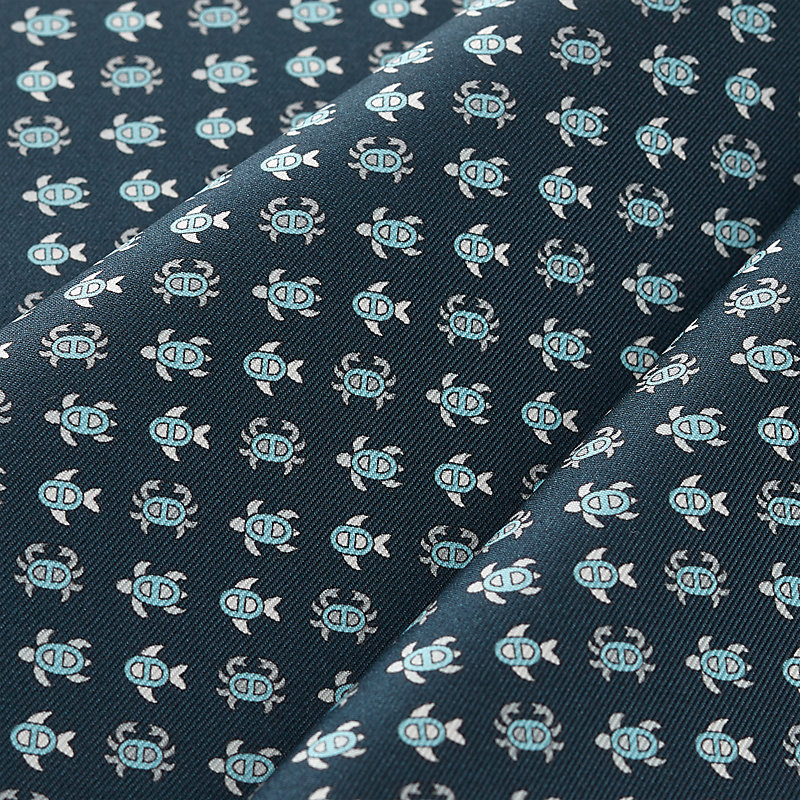 ポケットチーフ 《マイヨン・ナジャー》 | Hermès - エルメス-公式サイト